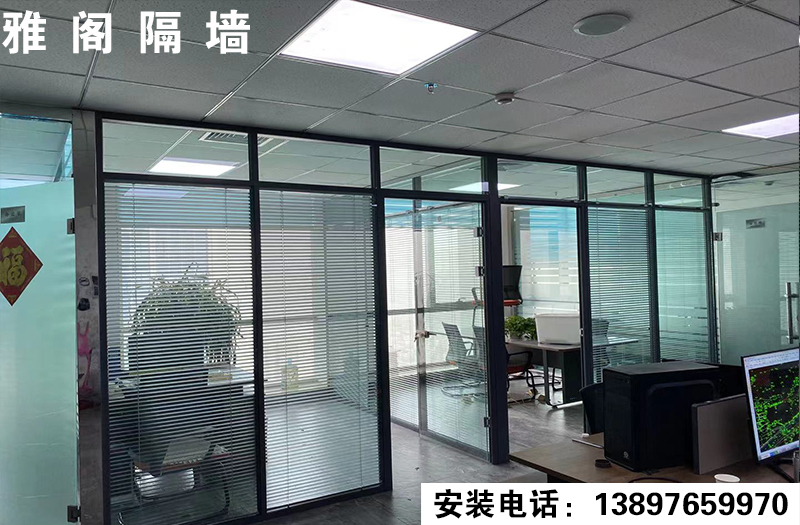 西寧海湖新區(qū)萬(wàn)達(dá)45樓完工！
